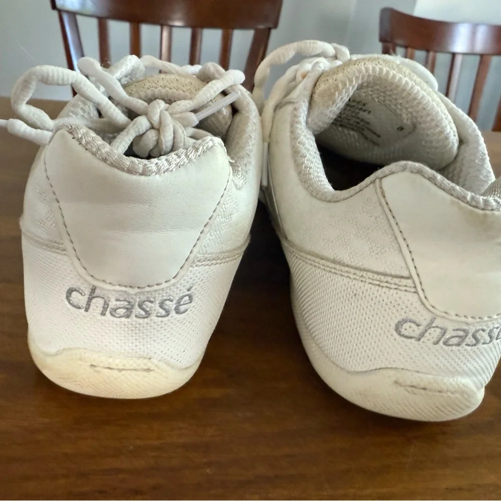 Chassé Cheer Sneakers - Picture 2 of 4